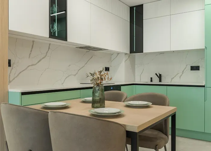 Apartment Modern In Center I Steps From By Flat Mаnаger